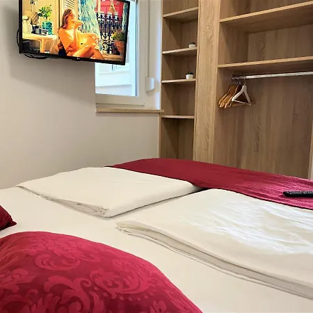 Villa M - Your Business & Holiday Apartment In Šibenik Exteriér fotografie